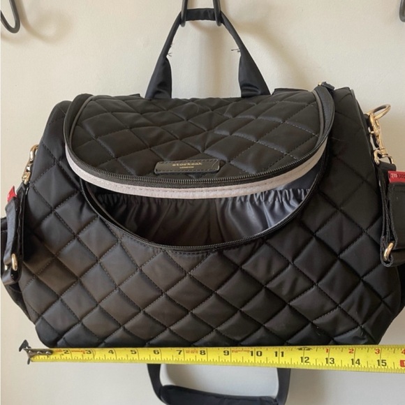 Storksak Poppy Convertible Black Quilted Diaper Bag Missing Changing Pad - Picture 9 of 10